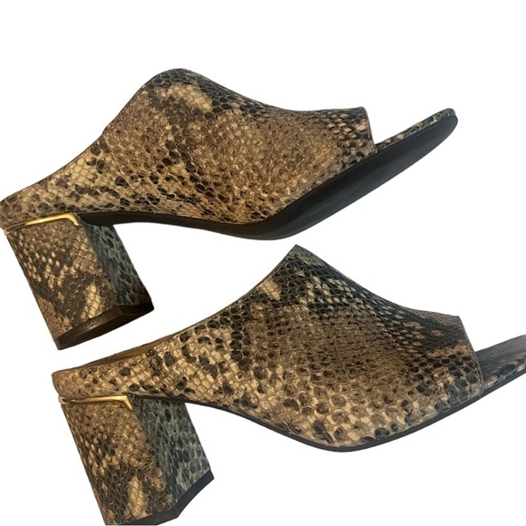 Cole Haan LAREE Open Toe Mule Sz 8 1/2 B Snake Print Mules Shoes Grand 0S - Picture 2 of 10